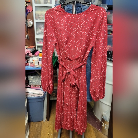 Felt's Fun Finds Dresses & Skirts - Zip Up Long Sleeve Red Polka Dot Tie Belted Pleated Skirt of Dress Medium